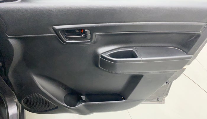 2020 Maruti S PRESSO VXI, Petrol, Manual, 23,393 km, Driver Side Door Panels Control