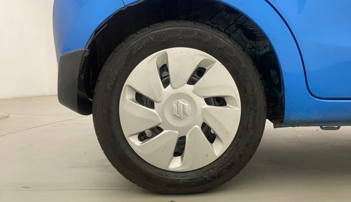 2017 Maruti Celerio ZXI, CNG, Manual, 37,447 km, Right Rear Wheel