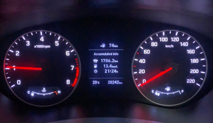 2020 Hyundai Elite i20 ASTA 1.2 (O), Petrol, Manual, 28,239 km, Odometer Image