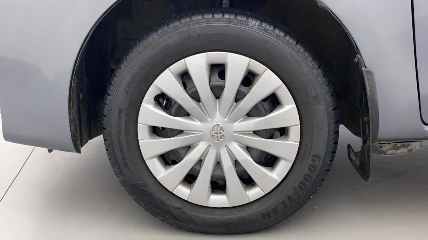 2015 Toyota Etios Liva GD, Diesel, Manual, 90,628 km, Left Front Wheel