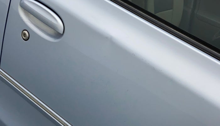 2011 Toyota Etios G, Petrol, Manual, 87,219 km, Driver-side door - Slightly dented