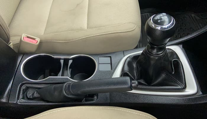 2014 Toyota Corolla Altis J S, Petrol, Manual, 22,547 km, Gear Lever