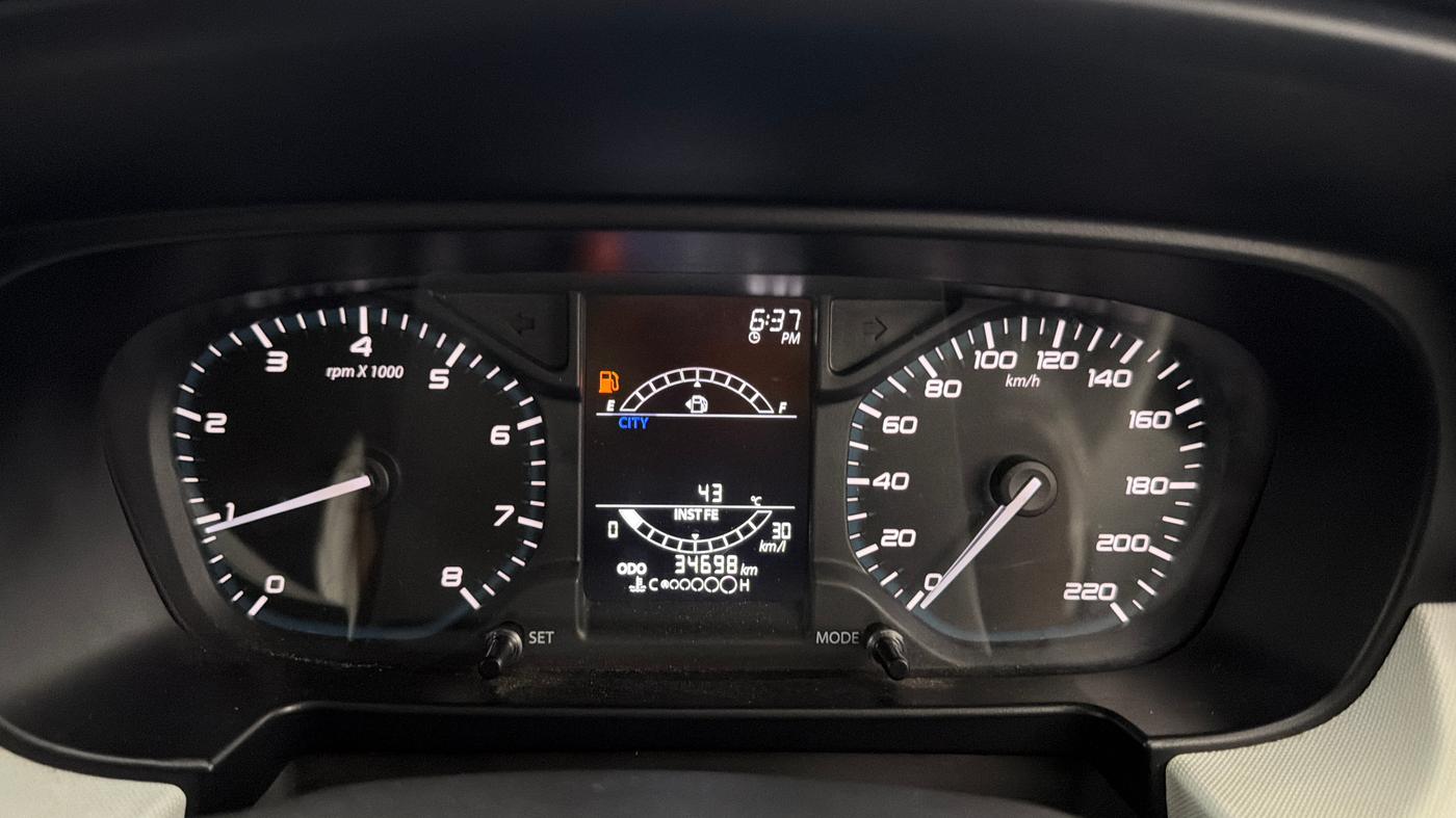 2022 Tata PUNCH ACCOMPLISHED MT, Petrol, Manual, 34,689 km, Odometer Image