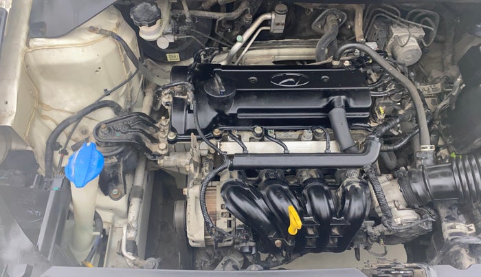 2015 Hyundai Elite i20 SPORTZ 1.2, Petrol, Manual, 67,755 km, Engine View - Right