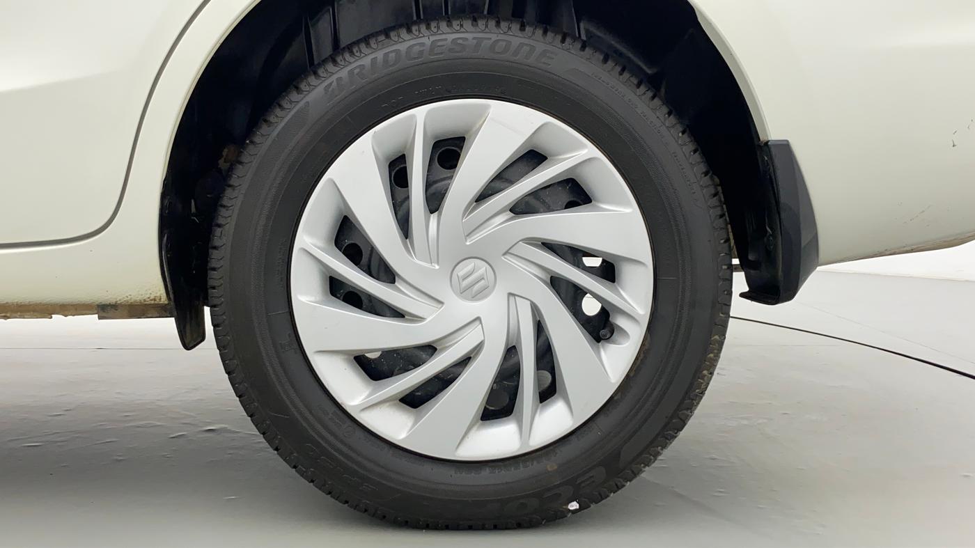 2019 Maruti Ertiga VXI SHVS, Petrol, Manual, 7,031 km, Left Rear Wheel