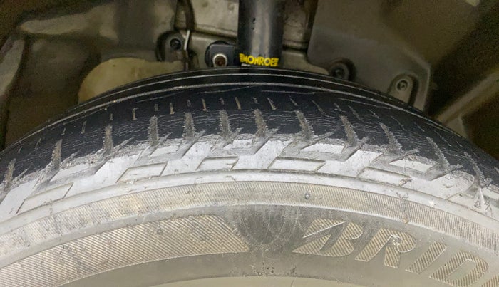 2015 Ford Ecosport TREND 1.5L PETROL, Petrol, Manual, 68,455 km, Right Front Tyre Tread