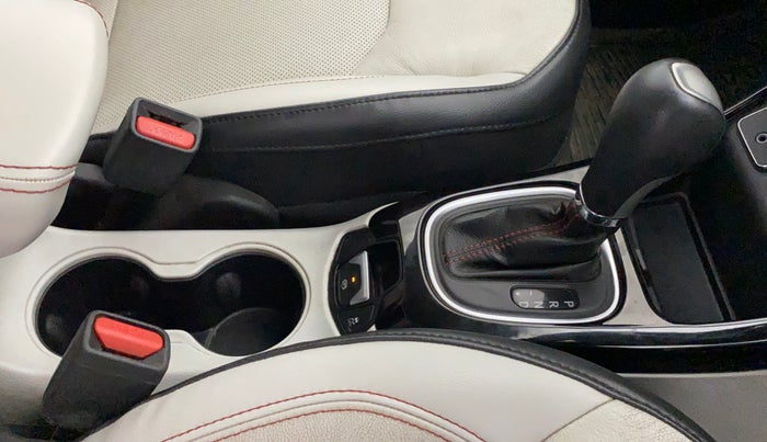2019 Jeep Compass LIMITED PLUS PETROL AT, Petrol, Automatic, 74,252 km, Gear Lever