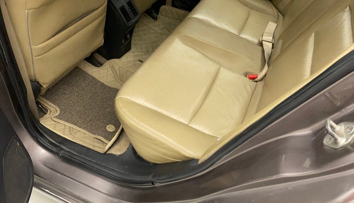 2014 Honda City 1.5L I-VTEC VX, Petrol, Manual, 69,537 km, Rear left door - Beading has minor damage
