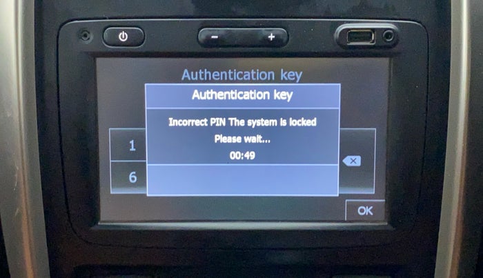 2017 Renault Duster RXS CVT 106 PS, Petrol, Automatic, 28,486 km, Infotainment System