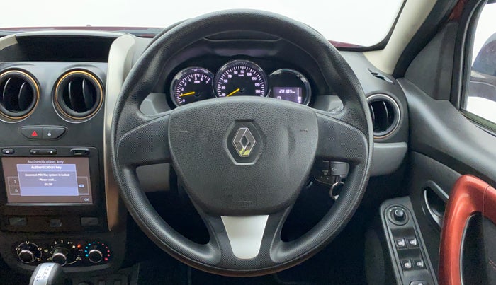 2017 Renault Duster RXS CVT 106 PS, Petrol, Automatic, 28,486 km, Steering Wheel Close Up