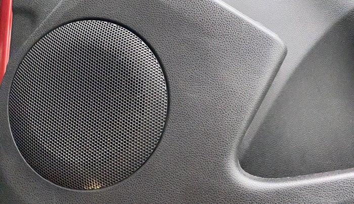 2017 Renault Duster RXS CVT 106 PS, Petrol, Automatic, 28,486 km, Speaker