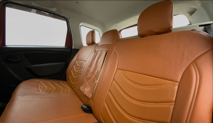 2017 Renault Duster RXS CVT 106 PS, Petrol, Automatic, 28,486 km, Right Side Rear Door Cabin