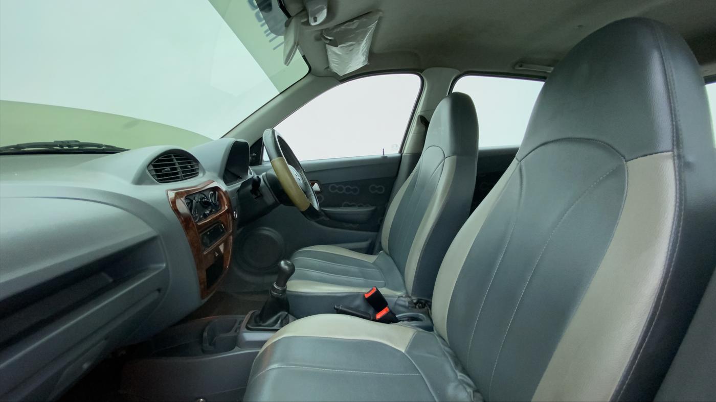 2016 Maruti Alto 800 LXI, Petrol, Manual, 30,238 km, Right Side Front Door Cabin