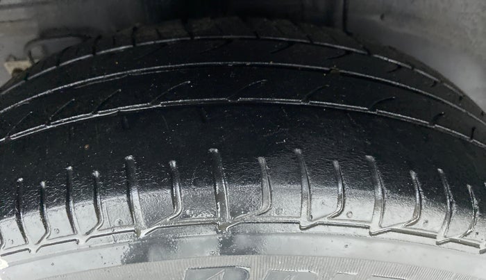 2018 Hyundai Elite i20 Magna Executive 1.2, Petrol, Manual, 28,422 km, Right Rear Tyre Tread