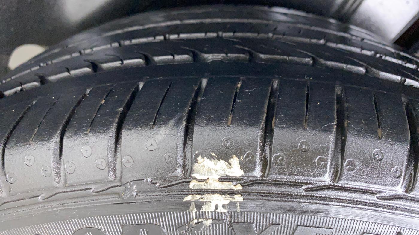 2016 Maruti Ciaz ZXI+ AT, Petrol, Automatic, 94,040 km, Left Rear Tyre Tread