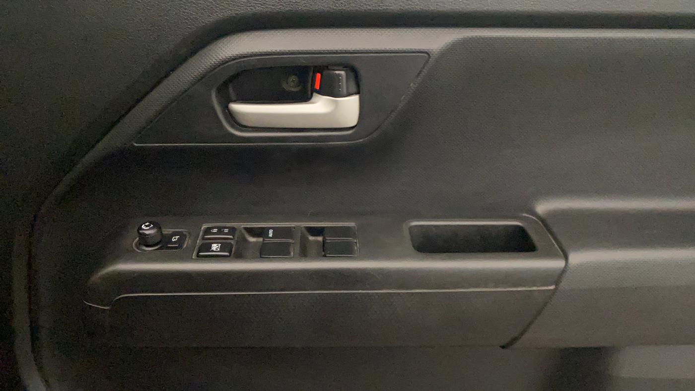 2019 Maruti New Wagon-R ZXI 1.2, Petrol, Manual, 64,512 km, Driver Side Door Panels Control