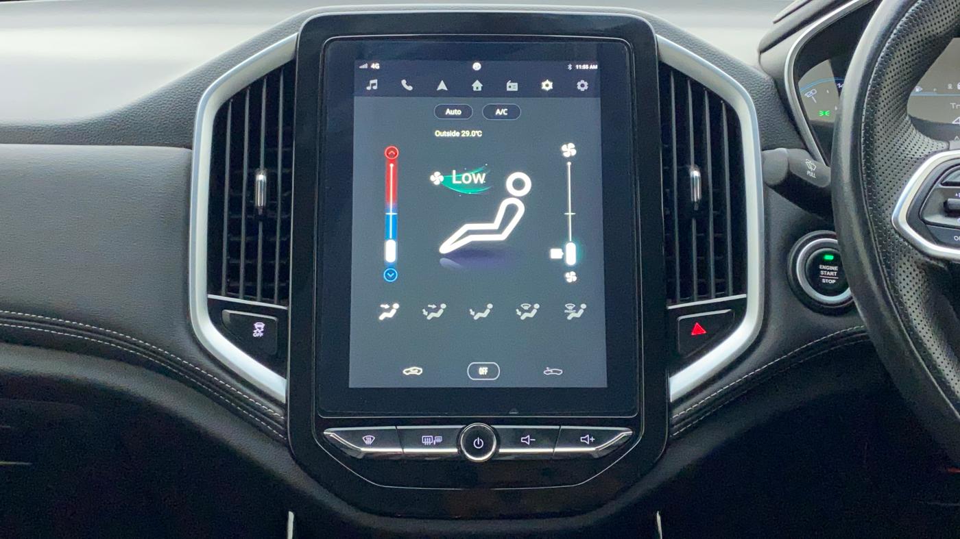 2019 MG HECTOR SHARP HYBRID 1.5 PETROL, Petrol, Manual, 28,093 km, Automatic Climate Control