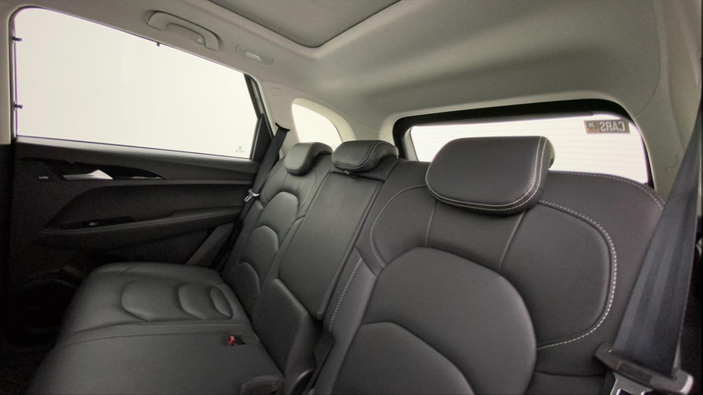 2019 MG HECTOR SHARP HYBRID 1.5 PETROL, Petrol, Manual, 28,093 km, Right Side Rear Door Cabin