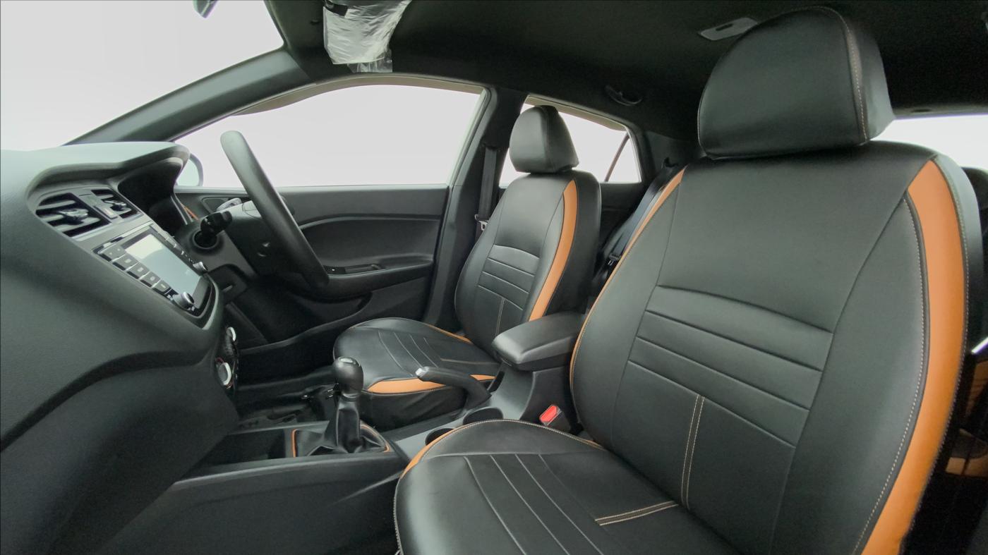 2018 Hyundai i20 Active 1.2 S, Petrol, Manual, 30,517 km, Right Side Front Door Cabin