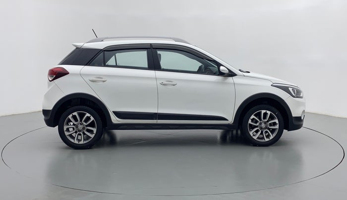 2018 Hyundai i20 Active 1.2 S, Petrol, Manual, 30,517 km, Right Side
