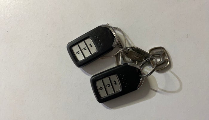 2014 Honda City 1.5L I-VTEC VX CVT, Petrol, Automatic, 85,901 km, Key Close Up