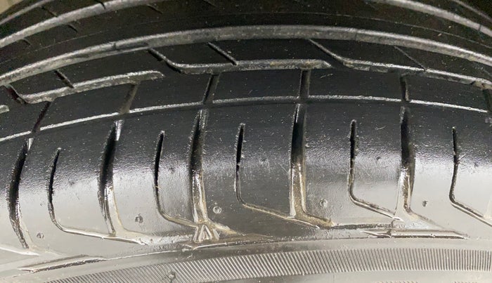 2021 Maruti Vitara Brezza ZXI PLUS, Petrol, Manual, 78,672 km, Left Front Tyre Tread