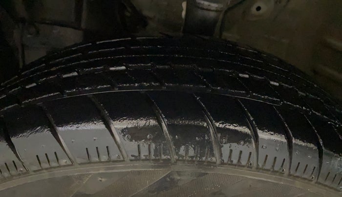 2019 Maruti New Wagon-R LXI 1.0, Petrol, Manual, 17,124 km, Left Front Tyre Tread