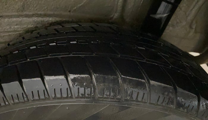 2019 Maruti New Wagon-R LXI 1.0, Petrol, Manual, 17,124 km, Left Rear Tyre Tread