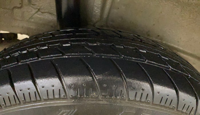 2019 Maruti New Wagon-R LXI 1.0, Petrol, Manual, 17,124 km, Right Rear Tyre Tread