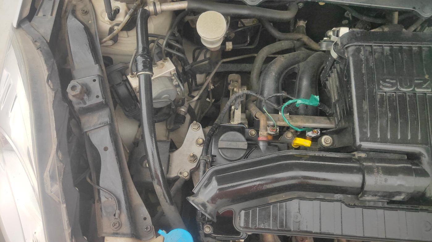 2015 Maruti Swift ZXI, Petrol, Manual, 68,575 km, Engine View - Right