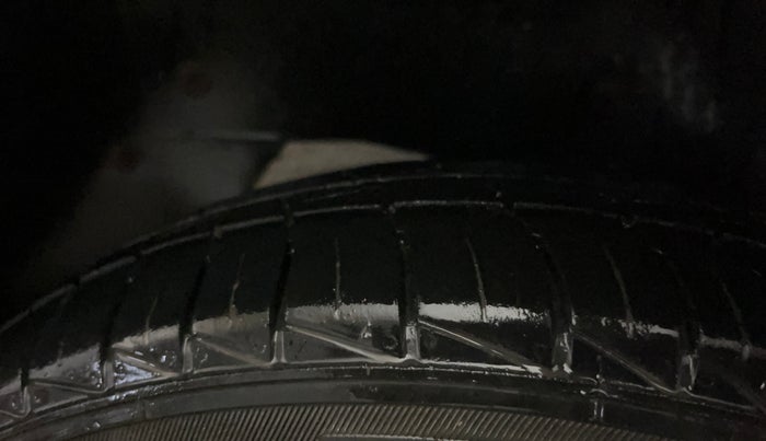 2021 Maruti S PRESSO LXI (O), Petrol, Manual, 17,411 km, Left Rear Tyre Tread