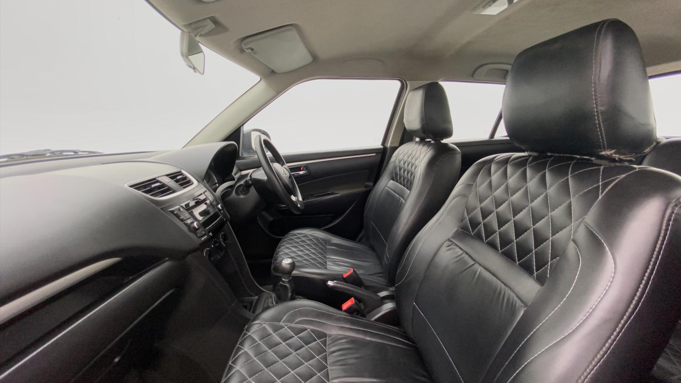 2015 Maruti Swift VXI, Petrol, Manual, 37,046 km, Right Side Front Door Cabin