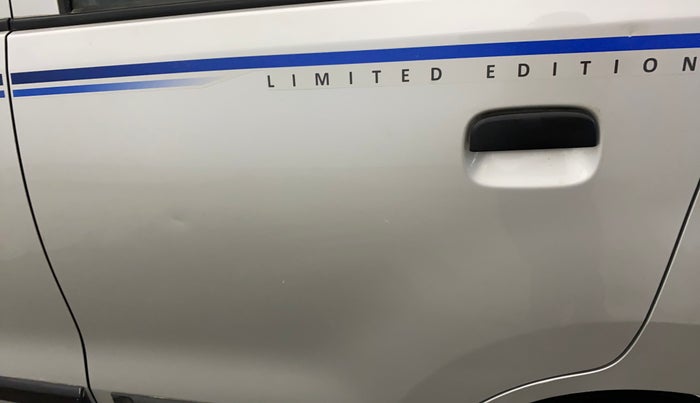 2014 Maruti Wagon R 1.0 LXI, Petrol, Manual, 23,629 km, Rear left door - Minor scratches