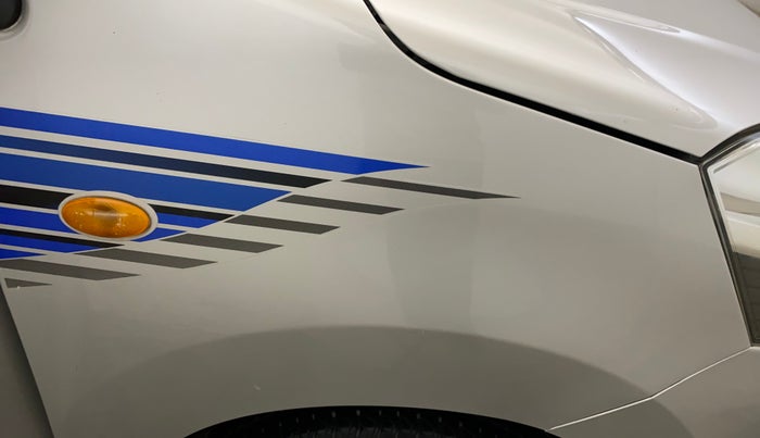 2014 Maruti Wagon R 1.0 LXI, Petrol, Manual, 23,629 km, Right fender - Minor scratches