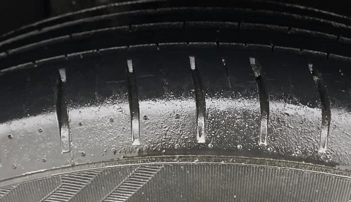2019 Maruti Baleno ALPHA PETROL 1.2, Petrol, Manual, 38,369 km, Right Rear Tyre Tread