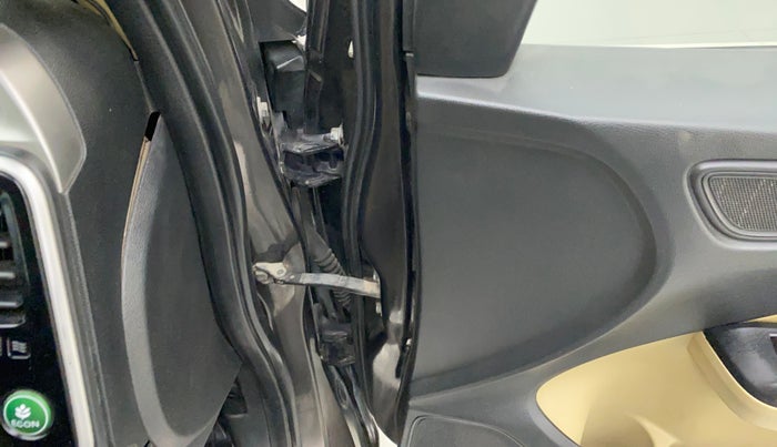 2014 Honda City 1.5L I-VTEC SV CVT, Petrol, Automatic, 73,363 km, Driver-side door - Checker assembly is not functional
