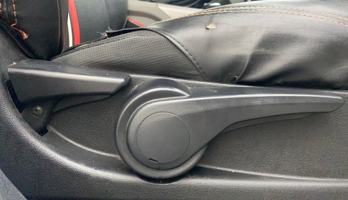 2019 Tata NEXON XZA PLUS PETROL, Petrol, Automatic, 57,075 km, Driver Side Adjustment Panel