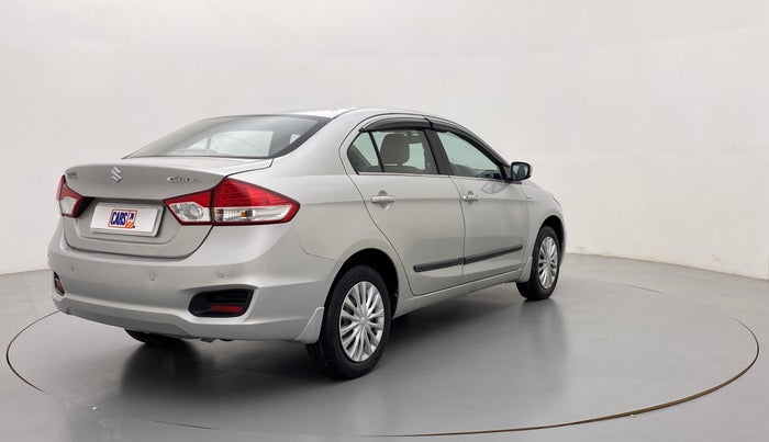 2016 Maruti Ciaz VXI PLUS, Petrol, Manual, 52,743 km, Right Back Diagonal