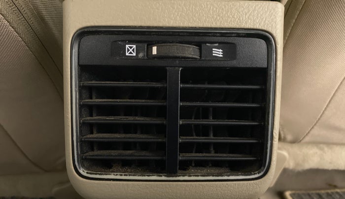 2016 Maruti Ciaz VXI PLUS, Petrol, Manual, 52,743 km, Rear AC Vents