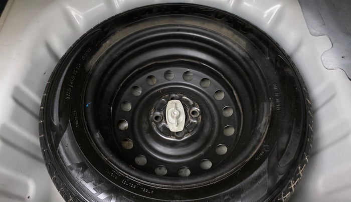 2016 Maruti Ciaz VXI PLUS, Petrol, Manual, 52,743 km, Spare Tyre