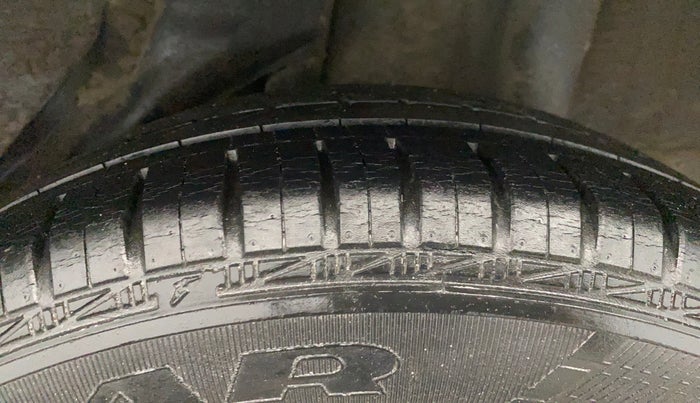 2013 Honda Brio E MT, Petrol, Manual, 31,343 km, Left Rear Tyre Tread