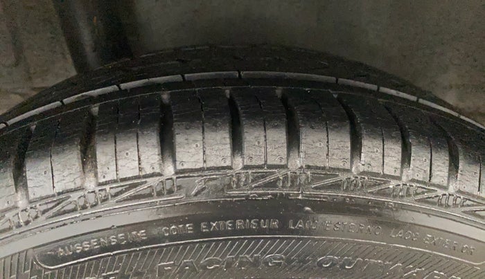 2013 Honda Brio E MT, Petrol, Manual, 31,343 km, Right Rear Tyre Tread