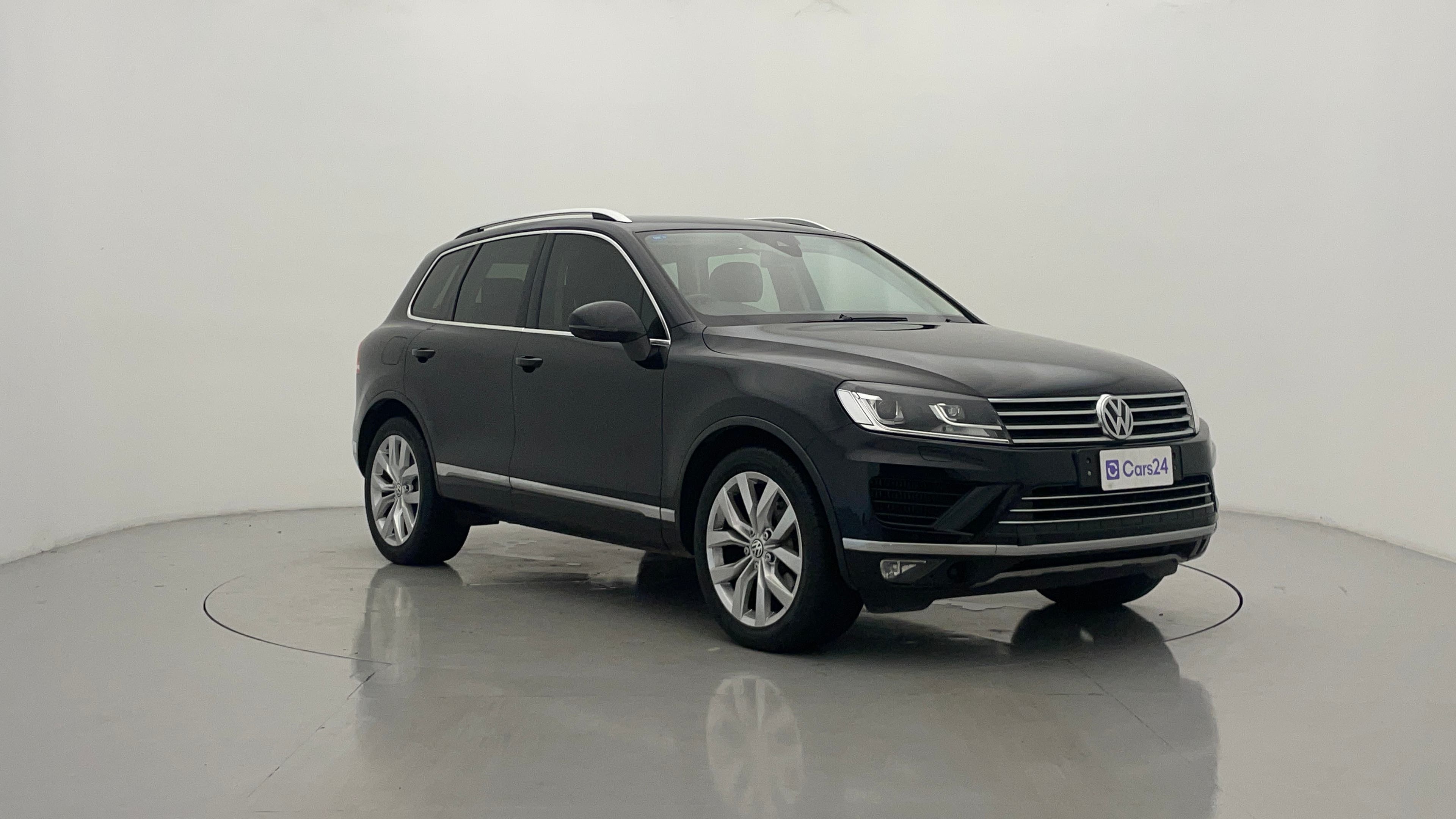 Volkswagen Touareg image