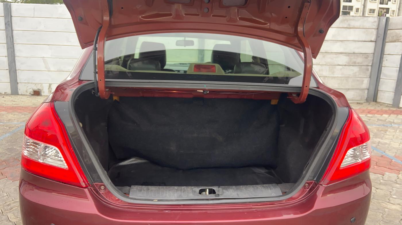 2016 Maruti Swift Dzire VDI ABS, Diesel, Manual, 87,253 km, Boot Inside