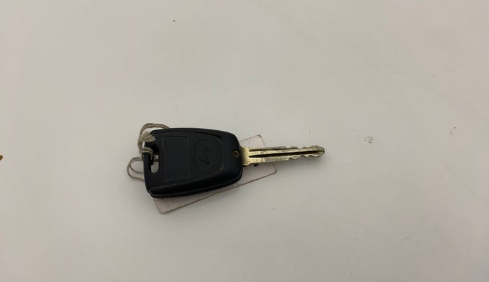 2018 Hyundai Grand i10 SPORTZ 1.2 KAPPA VTVT, Petrol, Manual, 75,480 km, Key Close Up