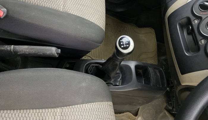 2016 Maruti Wagon R 1.0 LXI CNG, CNG, Manual, 77,948 km, Gear Lever