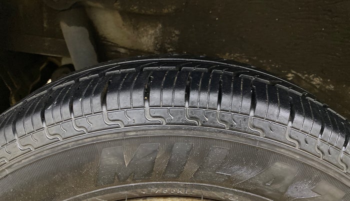 2016 Maruti Wagon R 1.0 LXI CNG, CNG, Manual, 77,948 km, Right Rear Tyre Tread