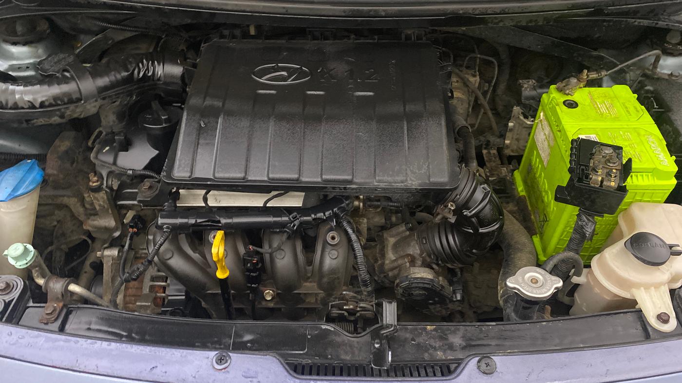 2017 Hyundai Xcent S 1.2, Petrol, Manual, 94,326 km, Engine View