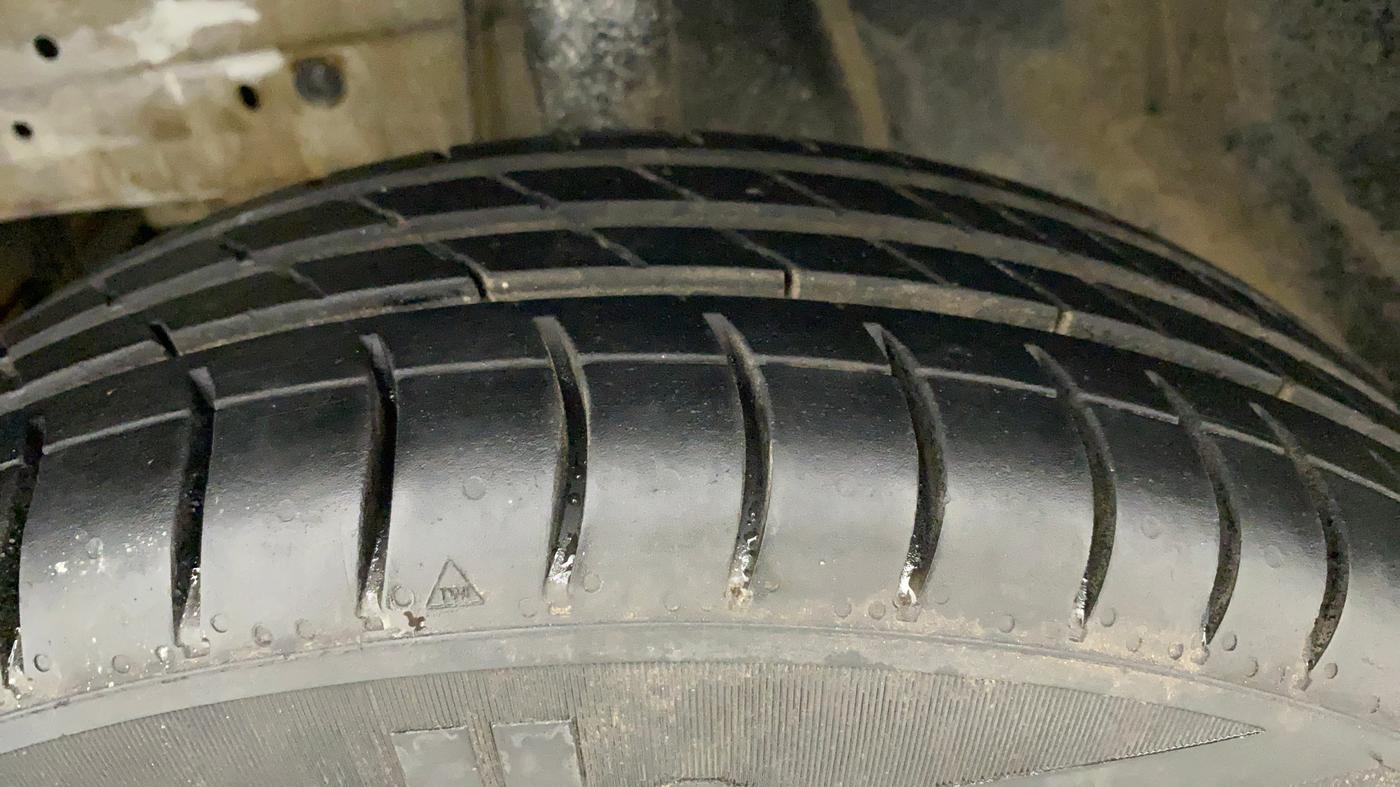 2016 Datsun Go T, Petrol, Manual, 58,962 km, Left Front Tyre Tread