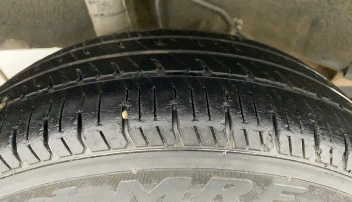 2016 Datsun Go T, Petrol, Manual, 58,962 km, Right Rear Tyre Tread